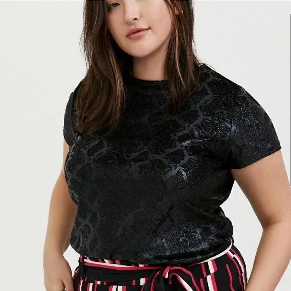 Torrid Black Velvet Snakeskin Print High Neck Tee NEW